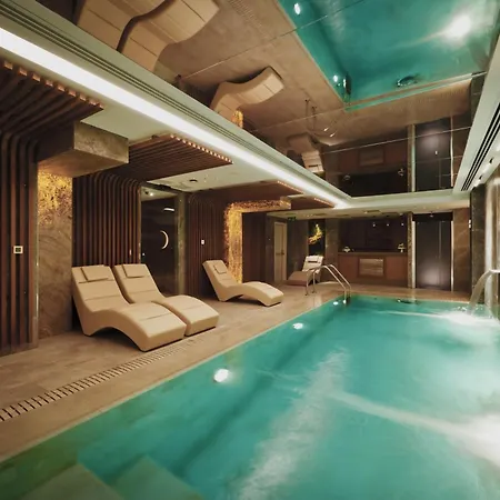 The Hotels, Galata ホテル