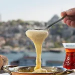 Grand Galata & מלון 4*