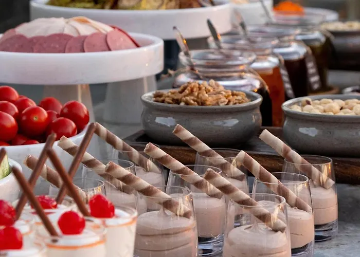 The Hotels, Galata Ξενοδοχείο